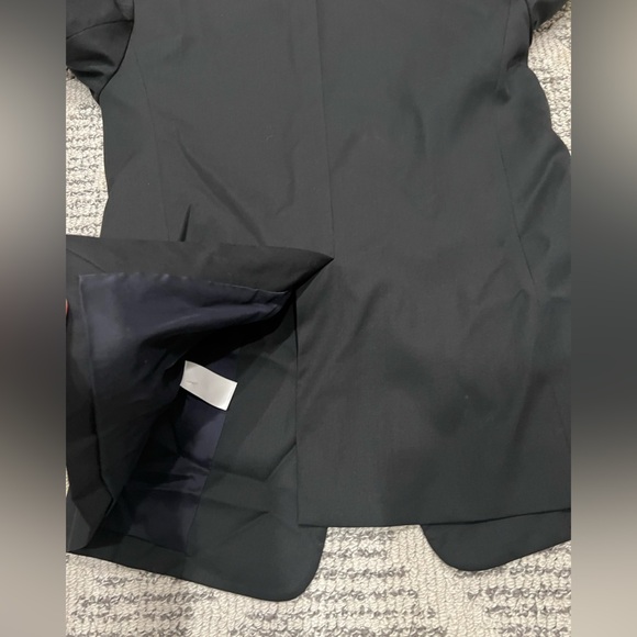 EVERLANE The Italian GoWeave Preppy Black Wool Blazer - Picture 12 of 12